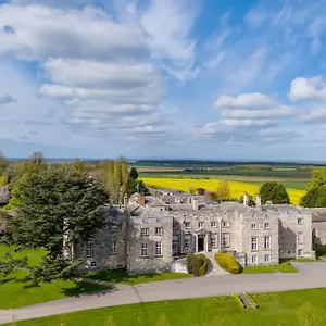 hazlewood-castle.yorkshirehotels.net/