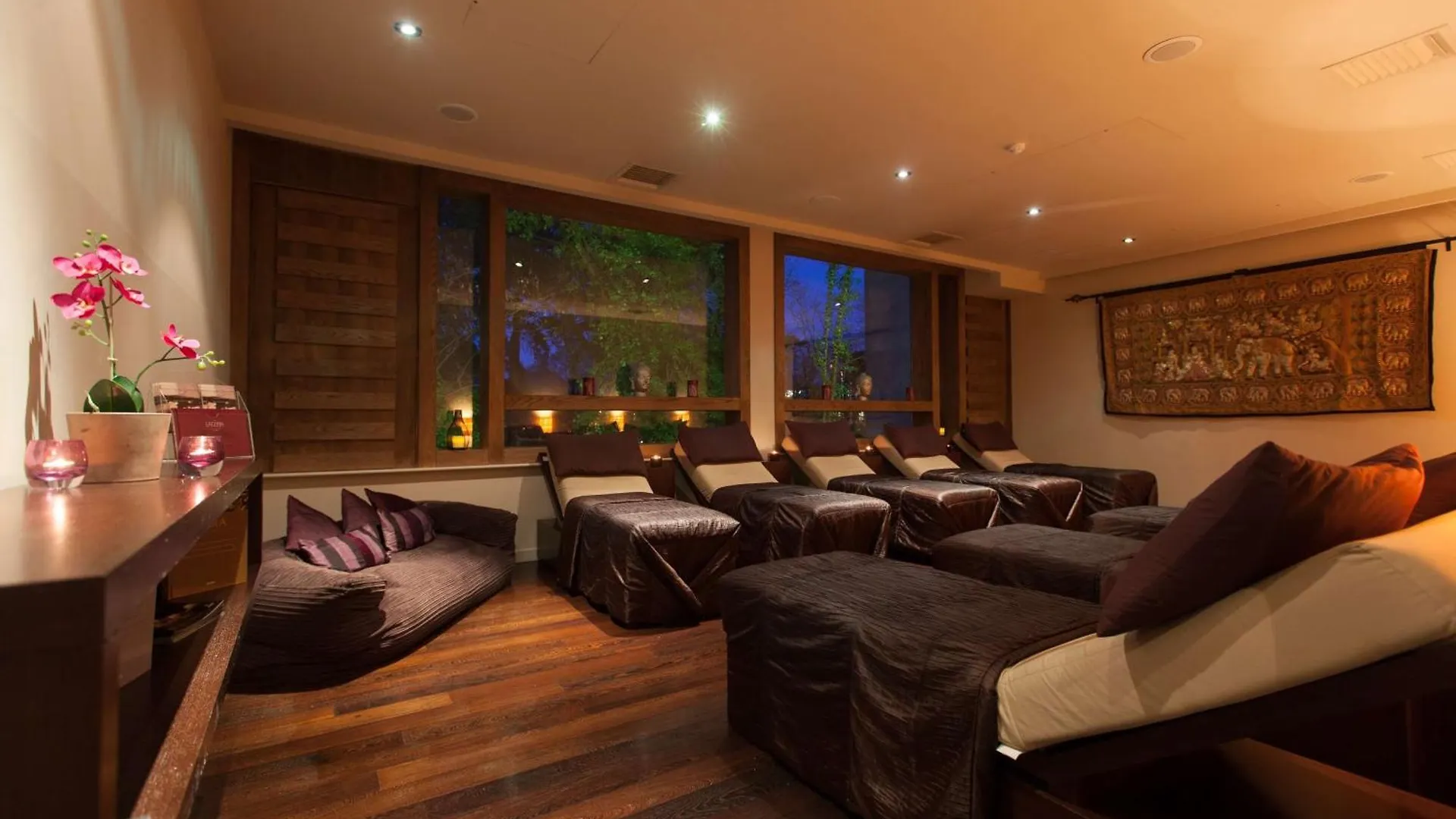 Park Plaza Cardiff Hotel 4*,