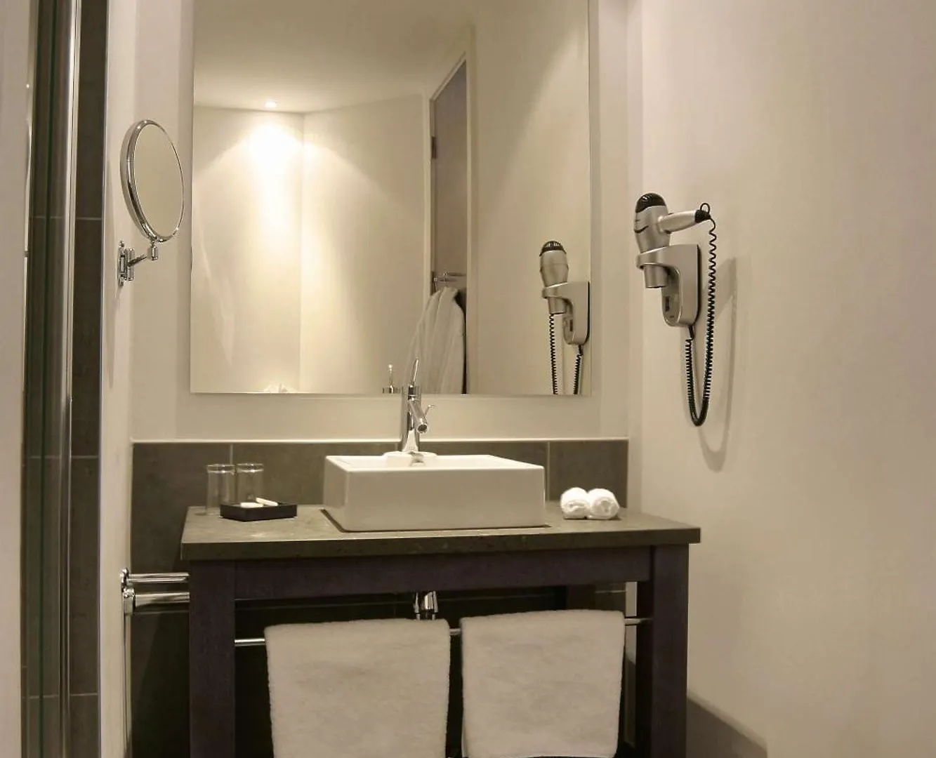 Park Plaza Cardiff Hotel